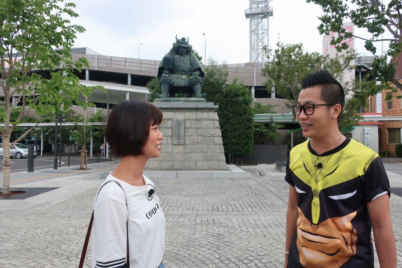 Ân Nhân Nơi Đất Khách